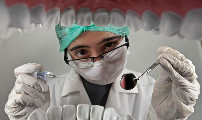 Is Oral Surgery REALLY Painful? Understanding Discomfort & Management